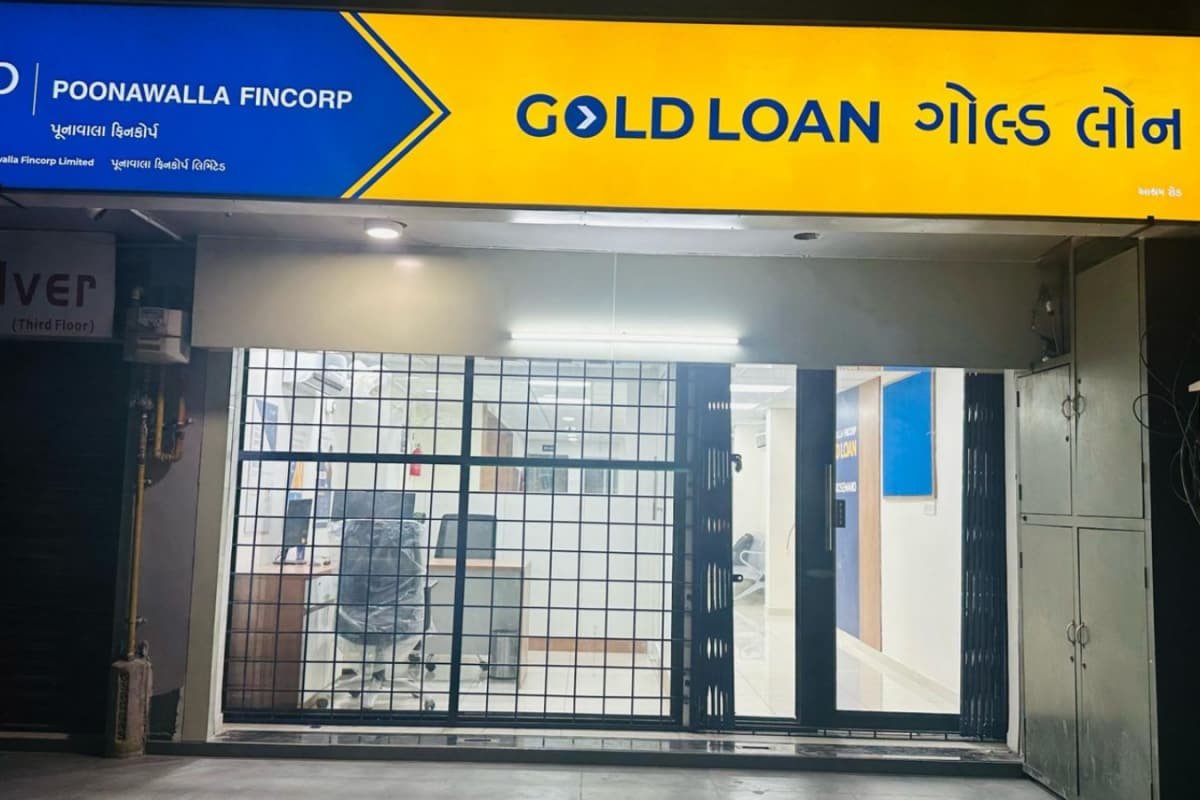 Poonawalla Fincorp Shares Up 2% After NBFC Announces Entering Into Gold Loan Business