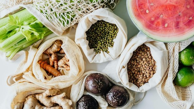 How To Reduce Plastic Waste In Kitchen: 6 Easy Steps You Can Start Today