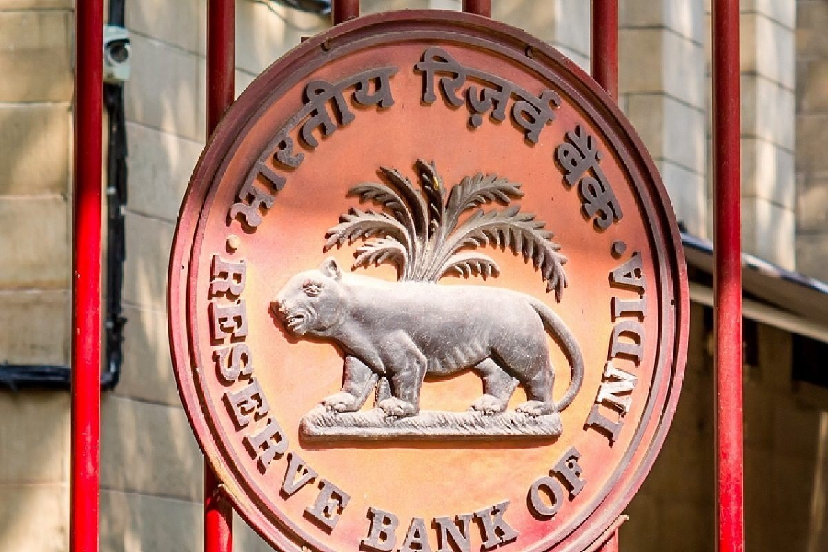 Settlement With Borrowers Only After Exhausting All Options, RBI Tells ARCs