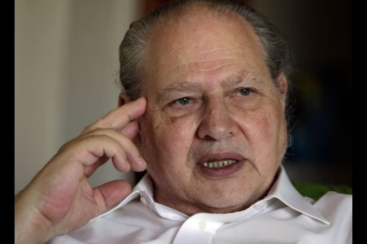 This Man Sold His Apple Shares For Peanuts. They’re Now Worth Rs 26 Lakh Crore