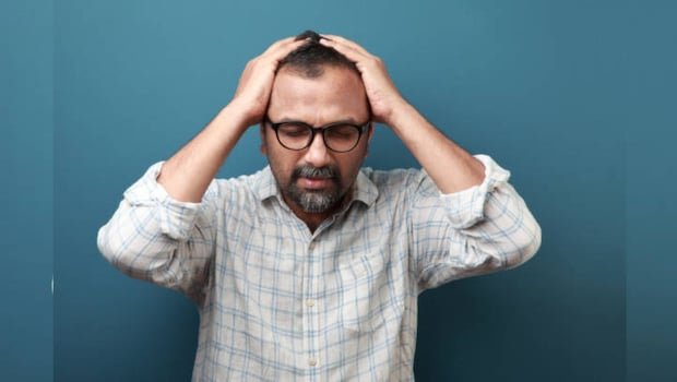 9 Hidden Signs You Have High Stress Level - And How To Reduce It Naturally