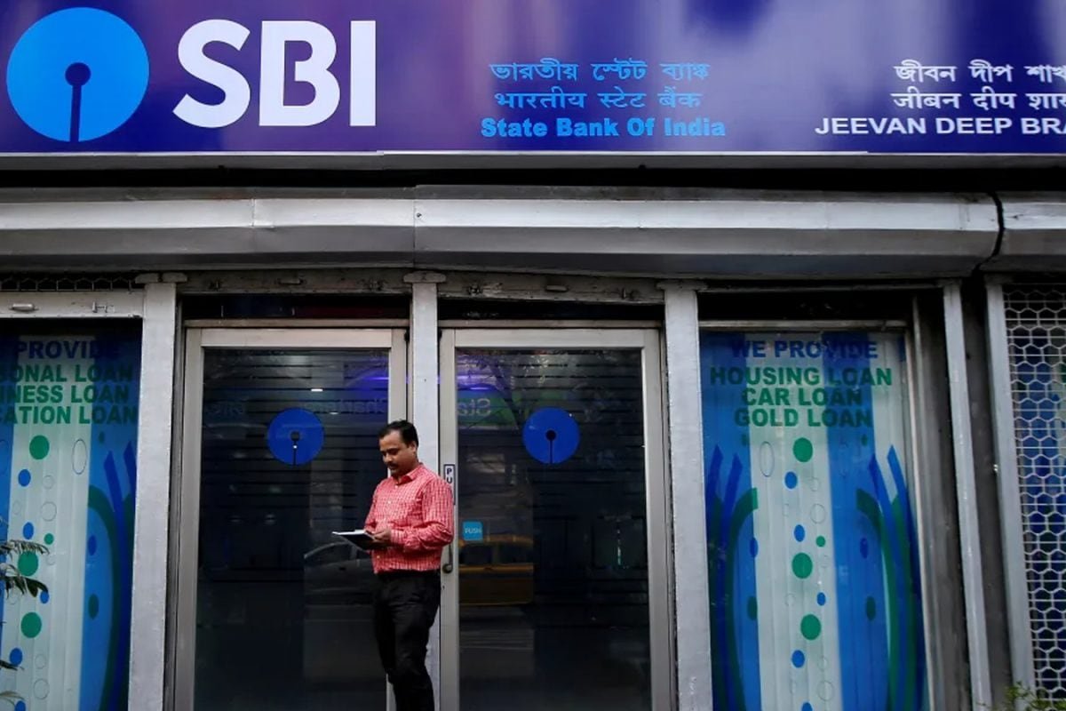 SBI Hikes Auto-Sweep Limit From Rs 35,000 To Rs 50,000, What It Means For Your Savings