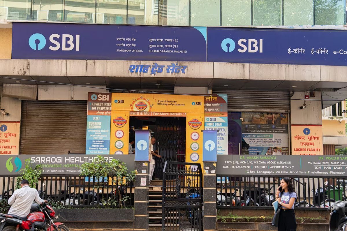 SBI Plans To Buy 200 Ready-To-Move 2 BHK Apartments For ₹294 Crore In Mumbai