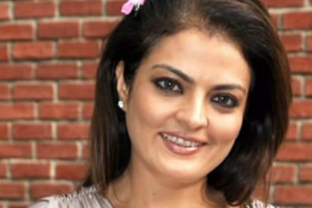 Sheeba Akashdeep Says 90s Actors Darr Ke Pyar Karte Due To Dangerous Contracts: Cant Get Married, Pregnant