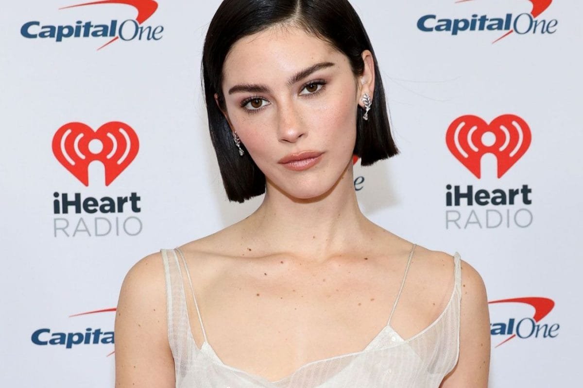 Gracie Abrams Slams Fan Petition To Drop Dora Jars Opening Act At The Secret Of Us Tour