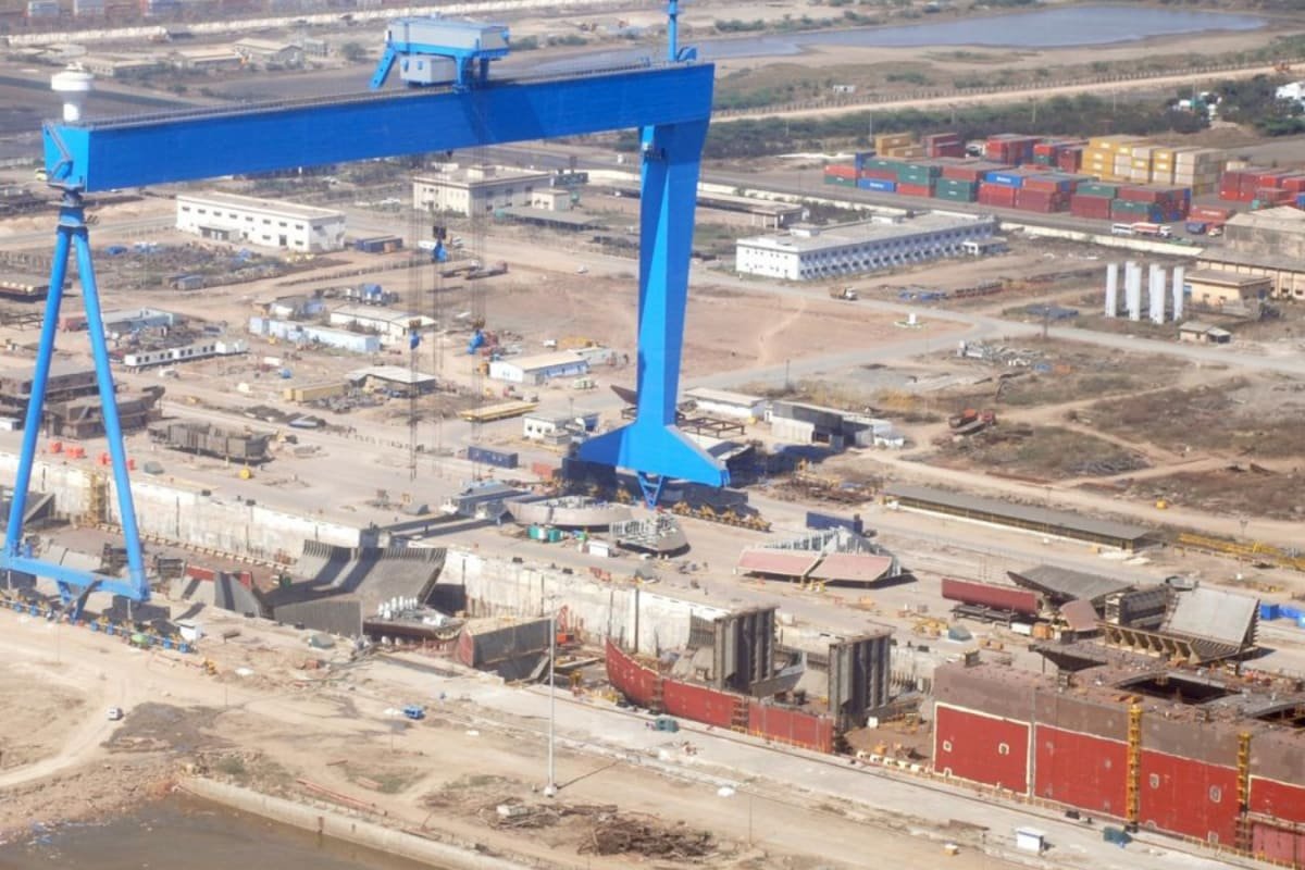 SDHI Shares Up 5% After Company Unveils Integrated Logistics Hub In Gujarat