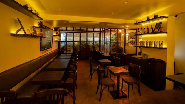 How Bandras Bombay Daak Celebrates The Diversity Of Indias Daaru Chakna