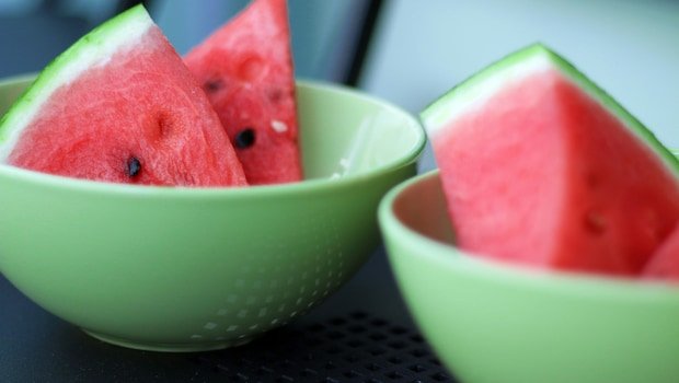 How To Choose The Right Watermelon This Summer - Follow These Easy Tips