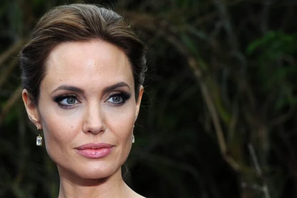 Angelina Jolie And Brad Pitt’s Legal Battle Reignites Over Chateau Miraval After Divorce Settlement