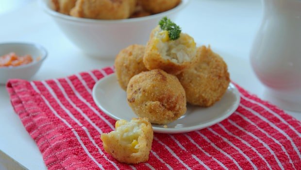 Enjoy Curd Rice In A New Avatar! Prepare These Crispy Curd Rice Bites This Weekend