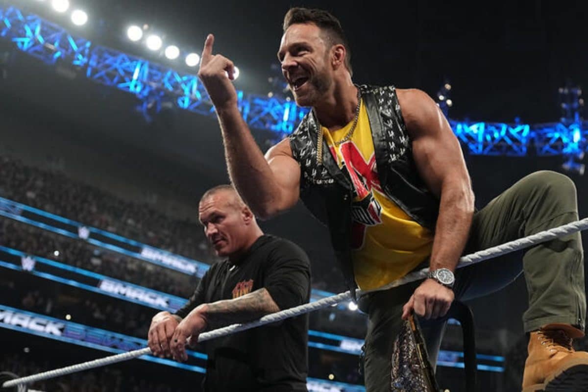 WWE SmackDown Results: Randy Orton Warns Nick Aldis; Bayley And Lyra Valkyria Win Gauntlet Match