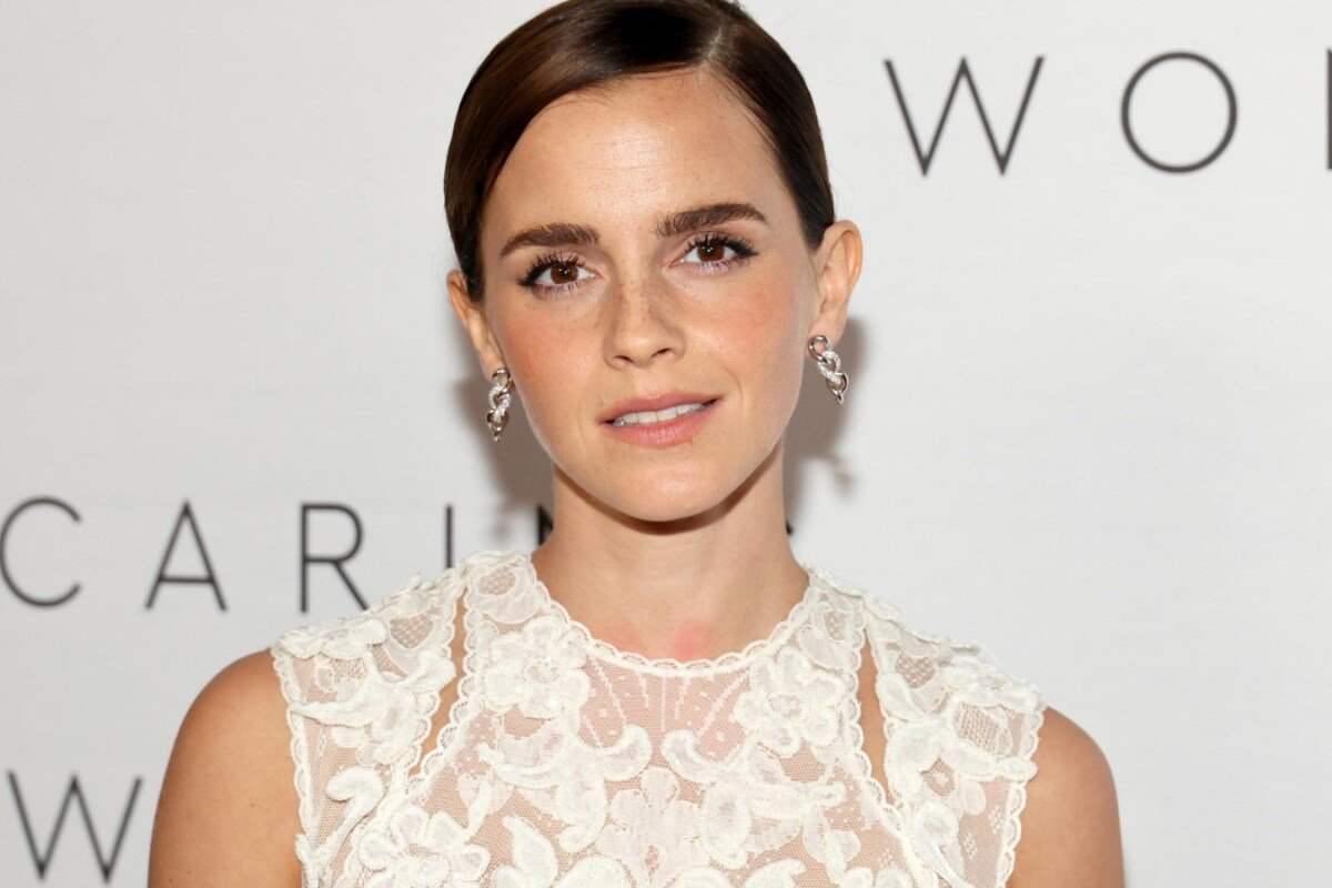 Emma Watson Rumoured To Have Dropped Out Of Oxford University’s Creative Writing Course